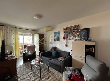 Dvosoban stan, Pula, Kaštanjer, najam, 500 €, 48 m2