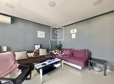 Trosoban stan, Rijeka, Krimeja, prodaja, 228000 €, 67 m2