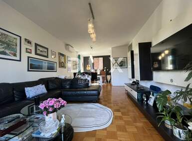 Trosoban stan, Rijeka, Srdoči, prodaja, 300000 €, 85 m2