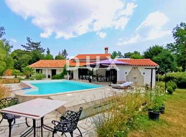 Kuca, Labin, prodaja, 500000 €, 187 m2