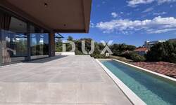 Stan, Zadar, Kožino, prodaja, 918000 €, 227 m2