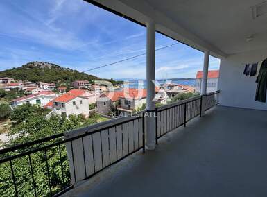 Kuca, Pakoštane, Vrgada, prodaja, 280000 €, 300 m2