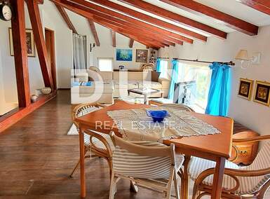Trosoban stan, Opatija, Opatija - Centar, prodaja, 270000 €, 78 m2