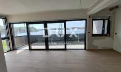 Cetvorosoban stan, Crikvenica, Jadranovo, prodaja, 588000 €, 94 m2