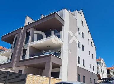 Trosoban stan, Kolan, Mandre, prodaja, 312000 €, 80 m2