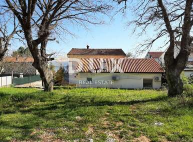 Kuca, Malinska-Dubašnica, Vantačići, prodaja, 550000 €, 300 m2