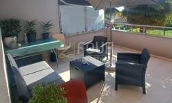 Trosoban stan, Rijeka, Hosti, prodaja, 280000 €, 78 m2