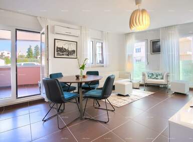 Dvosoban stan, Pula, prodaja, 278000 €, 73 m2