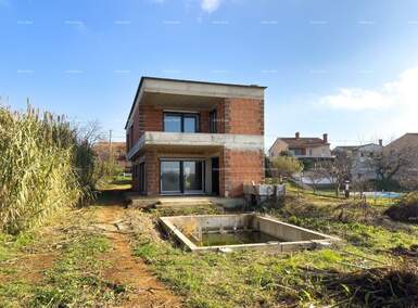 Kuca, Ližnjan, Valtura, prodaja, 225000 €, 185 m2