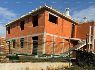 Trosoban stan, Novigrad, prodaja, 335000 €, 86 m2