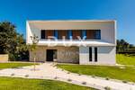 Kuca, Tinjan, prodaja, 1170000 €, 220 m2