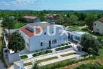 Kuca, Poreč, prodaja, 1750000 €, 400 m2