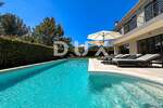 Kuca, Poreč, prodaja, 1670000 €, 280 m2