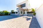 Kuca, Medulin, prodaja, 750000 €, 175 m2
