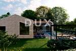 Zemljiste, Poreč, prodaja, 230000 €, 735 m2