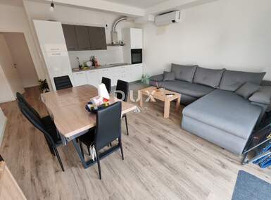 Trosoban stan, Vir, prodaja, 205000 €, 64 m2