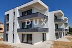 Trosoban stan, Privlaka, prodaja, 261900 €, 72 m2