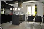 Trosoban stan, Rovinj, prodaja, 399000 €, 77 m2