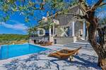 Kuca, Brtonigla, prodaja, 1400000 €, 370 m2