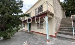Kuca, Karlobag, Lukovo Šugarje, prodaja, 450000 €, 200 m2