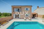 Kuca, Pula, Štinjan, prodaja, 780000 €, 180 m2