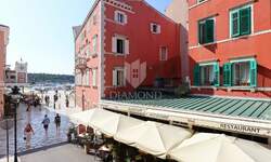 Dvosoban stan, Rovinj, prodaja, 290000 €, 50 m2
