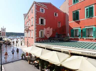 Dvosoban stan, Rovinj, prodaja, 290000 €, 50 m2