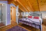 Kuca, Tinjan, prodaja, 2300000 €, 193 m2