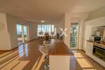 Trosoban stan, Opatija, Ičići, prodaja, 400000 €, 130 m2
