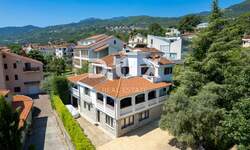 Kuca, Opatija, Ičići, najam, 3000 €, 409 m2