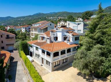 Kuca, Opatija, Ičići, najam, 3000 €, 409 m2