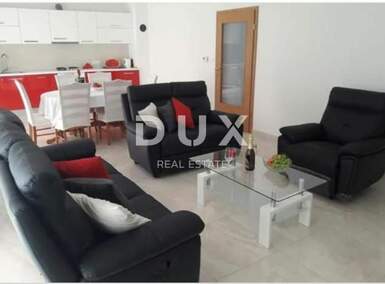 Cetvorosoban stan, Rijeka, Zamet, najam, 1000 €, 100 m2