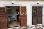 Cetvorosoban stan, Novalja, prodaja, 170000 €, 116 m2
