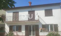 Kuca, Pula, Valdebek, prodaja, 375000 €, 159 m2