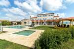 Apartman, Pula, Centar, prodaja, 3200000 €, 900 m2