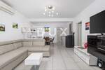 Trosoban stan, Opatija, Ičići, najam, 1900 €, 65 m2