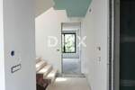 Kuca, Lovran, prodaja, 1800000 €, 333 m2