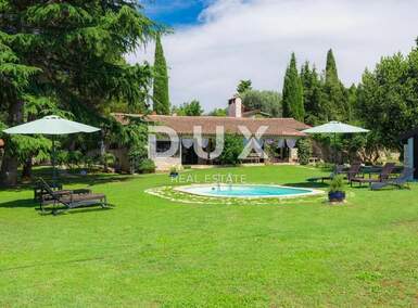 Kuca, Umag, Katoro, prodaja, 1300000 €, 300 m2