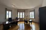 Poslovni prostor, Pula, Centar, najam, 800 €, 56 m2