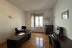 Poslovni prostor, Pula, Centar, najam, 800 €, 56 m2