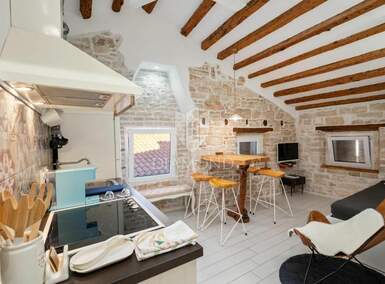 Dvosoban stan, Rovinj, prodaja, 350000 €, 46 m2