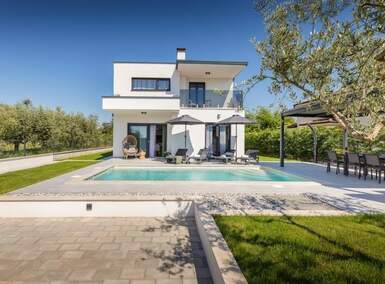 Kuca, Poreč, prodaja, 650000 €, 140 m2