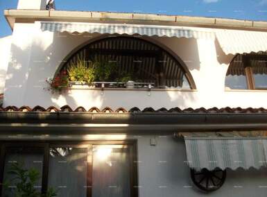 Kuca, Umag, prodaja, 1300000 €, 260 m2
