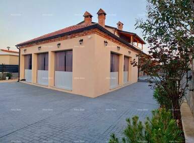 Kuca, Svetvinčenat, prodaja, 455000 €, 240 m2