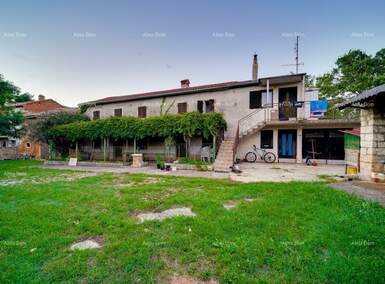Kuca, Buje, prodaja, 310000 €, 255 m2