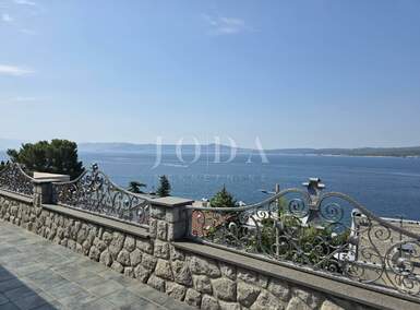Trosoban stan, Crikvenica, prodaja, 600000 €, 125 m2