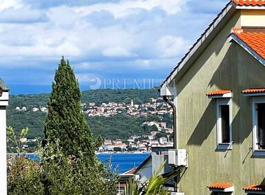 Cetvorosoban stan, Malinska-Dubašnica, Porat, prodaja, 175000 €, 49 m2
