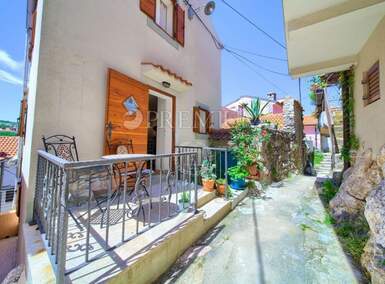 Kuca, Vrbnik, prodaja, 250000 €, 75 m2
