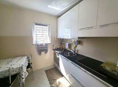 Trosoban stan, Malinska-Dubašnica, Malinska, prodaja, 215000 €, 51 m2