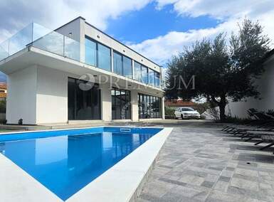 Kuca, Krk, prodaja, 650000 €, 170 m2